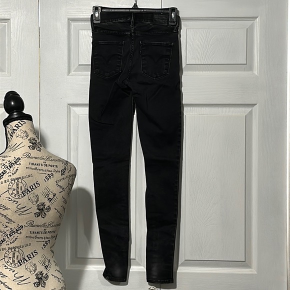 Levi’s High Rise Super Skinny Jeans - Picture 6 of 9